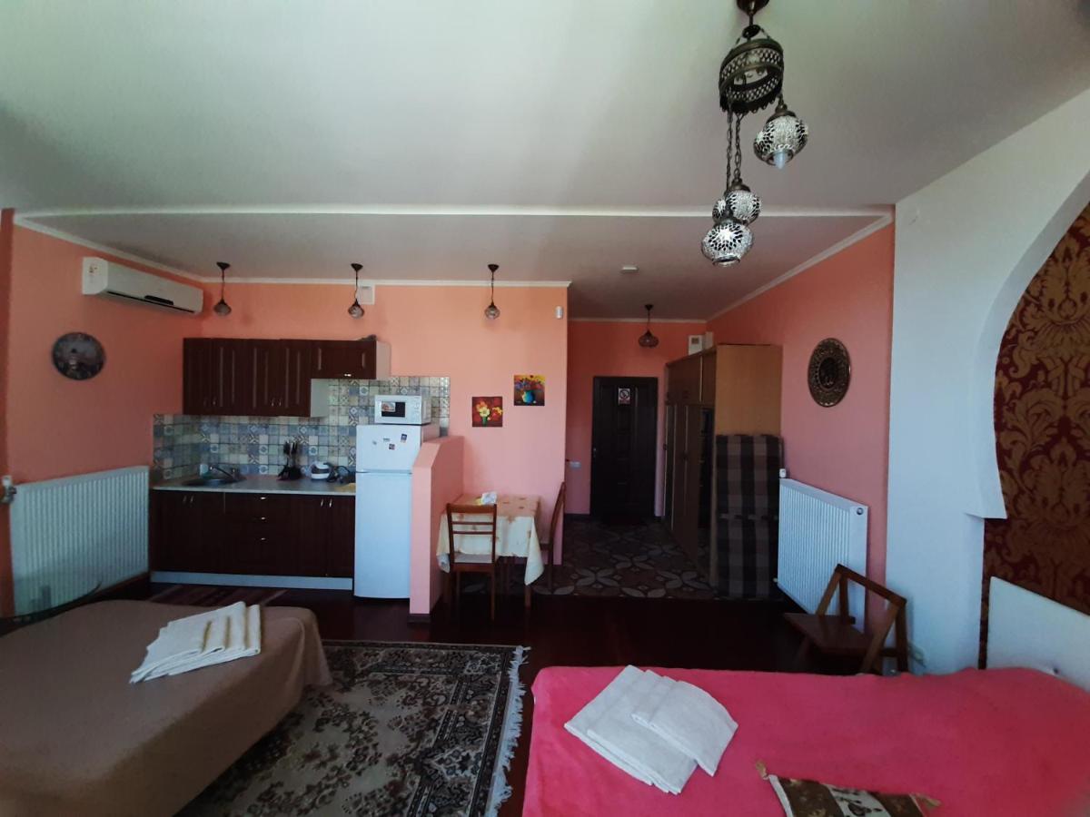 Guest House Chernomorsk Exterior foto